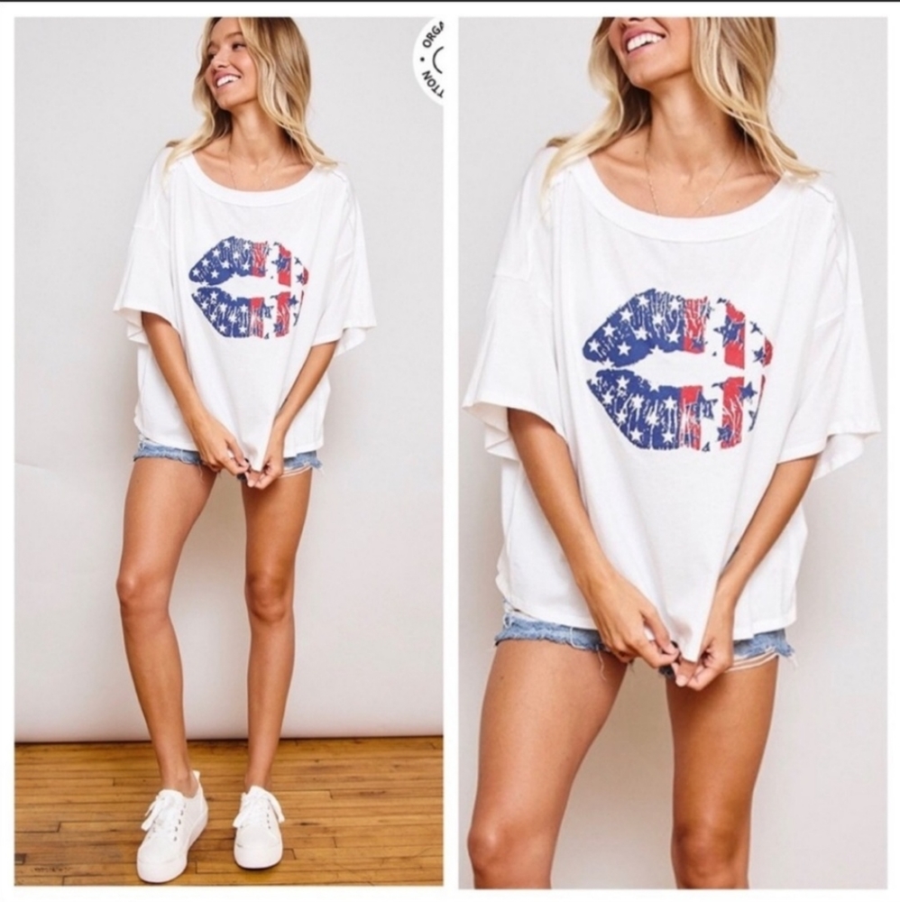 Graphic Lip Tunic